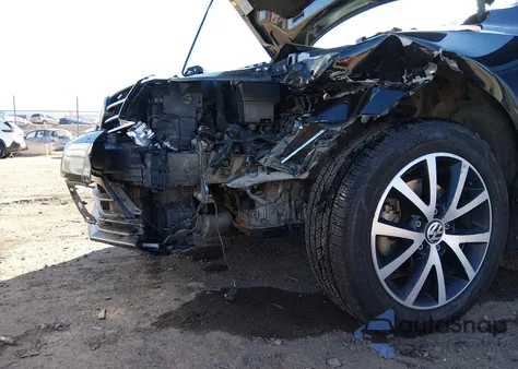 2016 Volkswagen Jetta 1.8T Sport z USA, uszkodzony, nr VIN 3VWD17AJ5GM233665